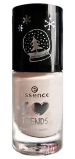 7-Nagellack-03-MeAndMySnowflakesEssence-2017