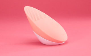 Amorelie Adventskalender Selflove 2019 Inhalt - Triple Massager and Face Sleeve