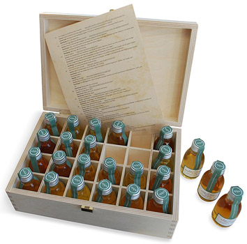whisky adventskalender 2018 inhalt bestenliste whisky in der edlen holz geschenkbox a adventskalender 2017