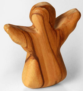 Schutzengel aus Olivenholz