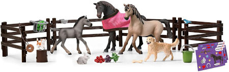 Inhalt SCHLEICH Adventskalender Horse Club 2019
